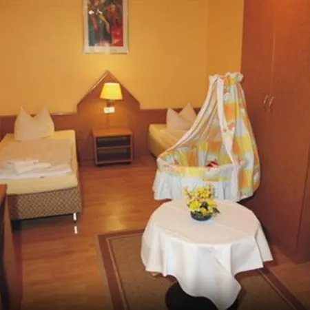 Ottersleben Hotel 3*
