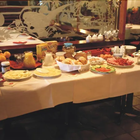 奥特斯勒本酒店 酒店