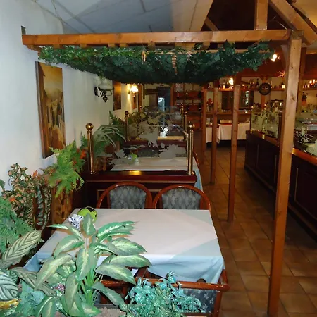 Отель Ottersleben 3*