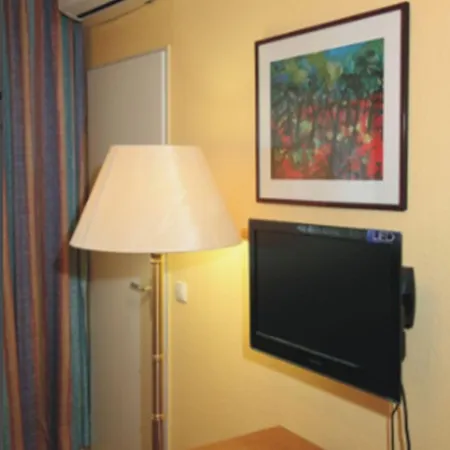Hotel Ottersleben 3*