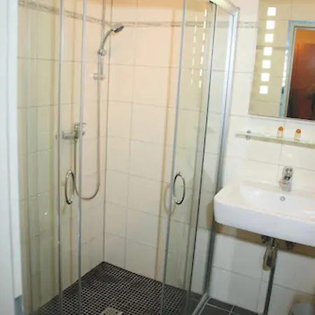 Hotel Ottersleben 3*