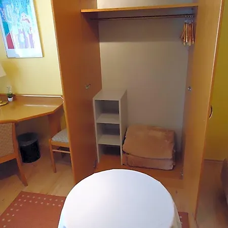 فندق Ottersleben