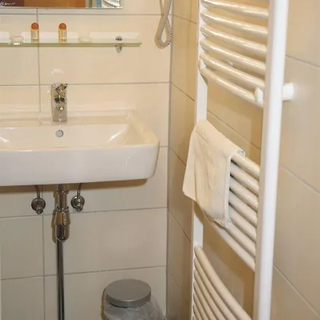 Ottersleben Hotel 3*