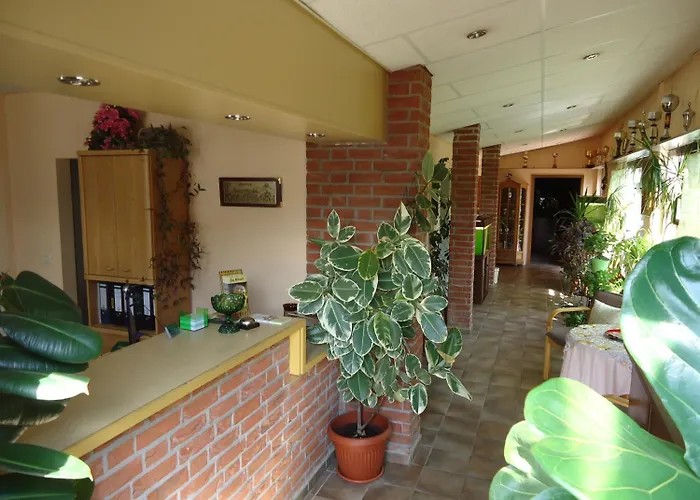 奥特斯勒本酒店 3*