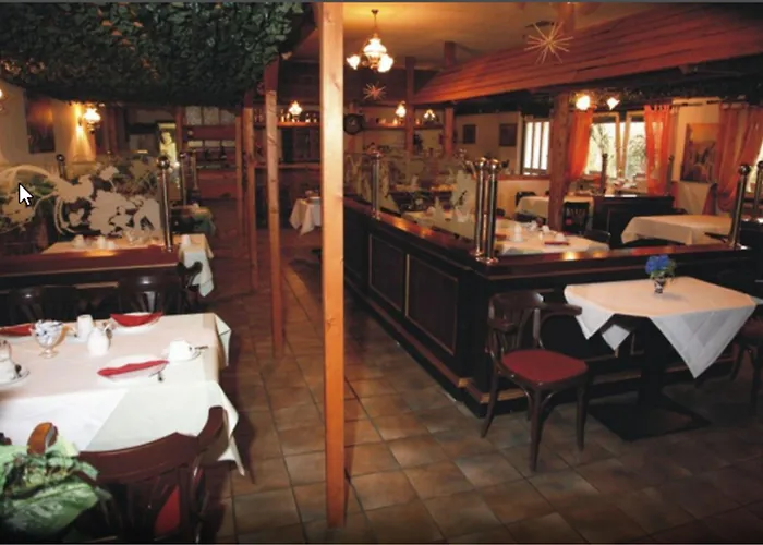 奥特斯勒本酒店 3*